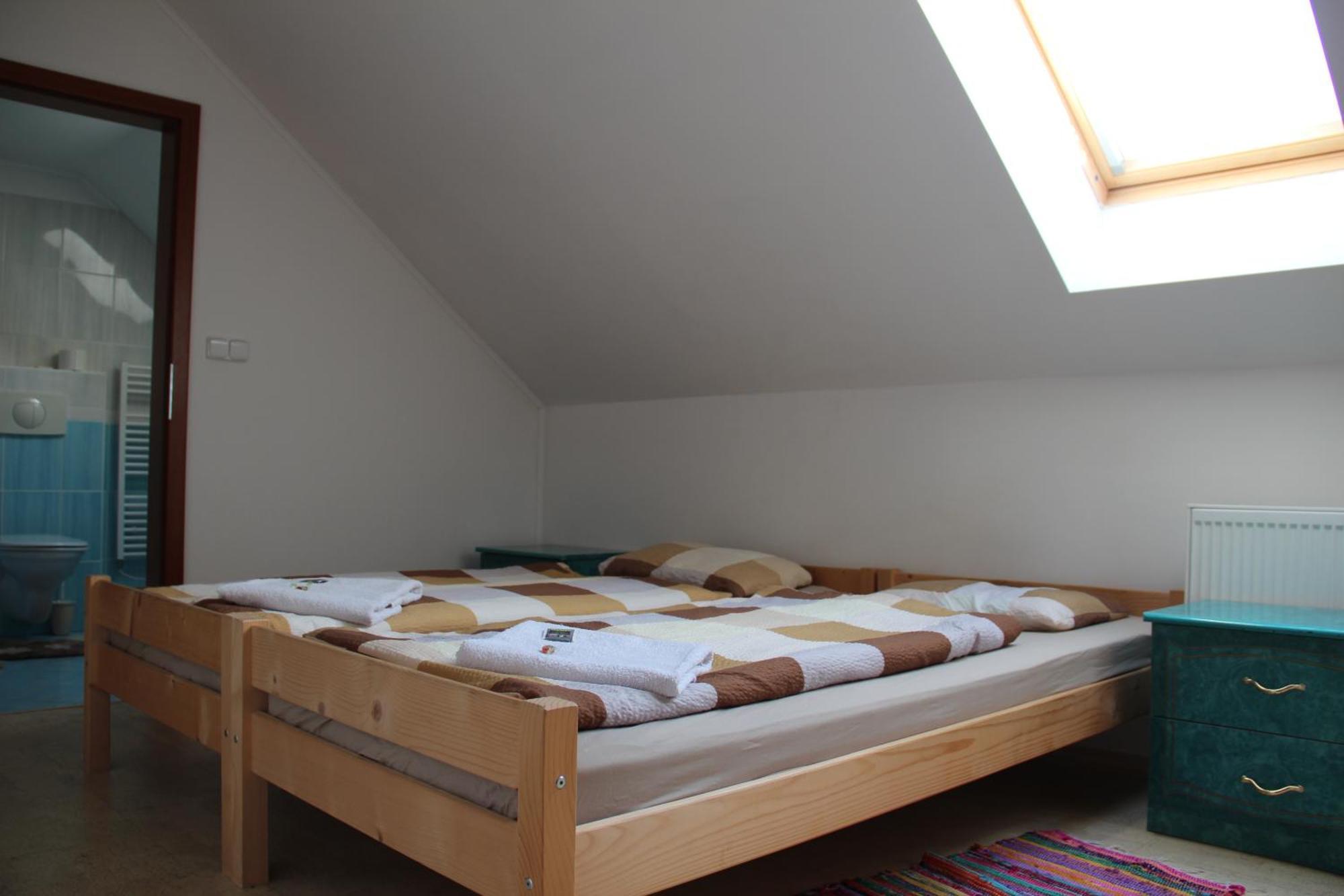 Apartment Lilianna Карлови Вари Стая снимка